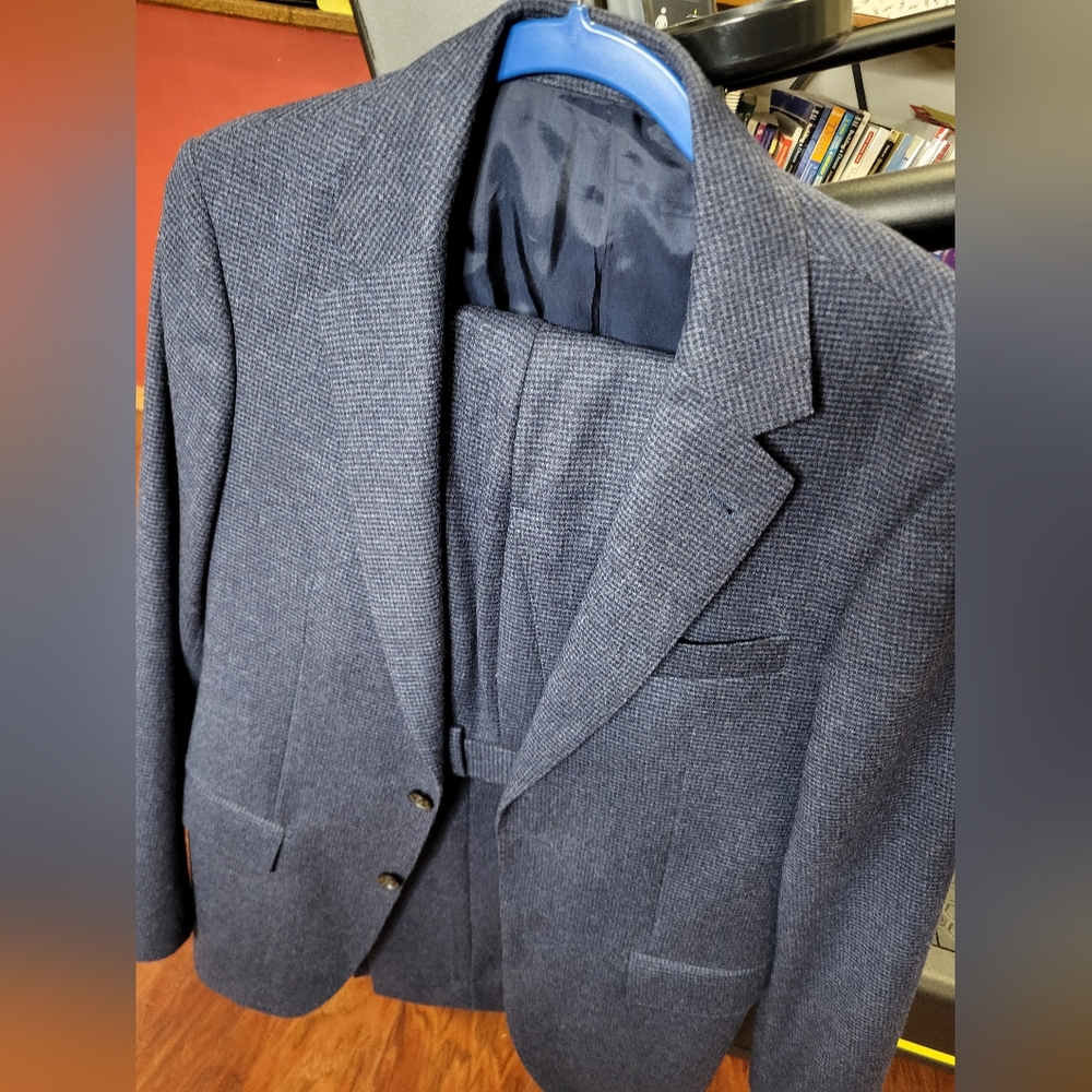 Club Monaco Suit Grant Fit